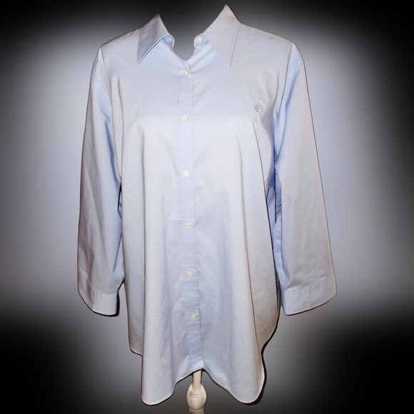 Lauren Ralph Lauren Tops - EUC LRL NON IRON BLOUSE